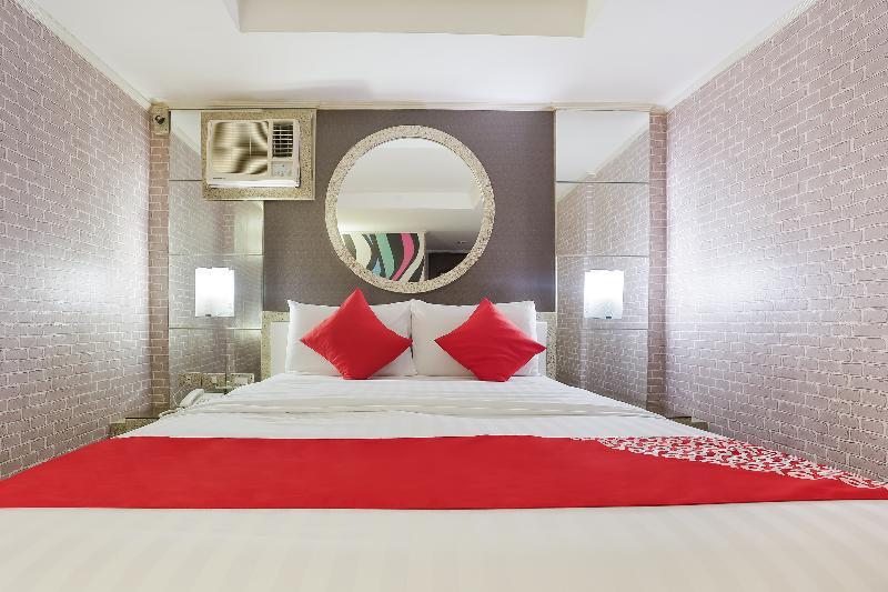 OYO 191 Paradise Apartelle Hotel Manila Esterno foto